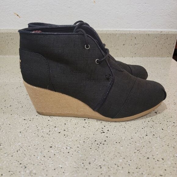 Bobs from Sketchers Black Canvas Wedge Bootie Size 9 - Picture 1 of 10
